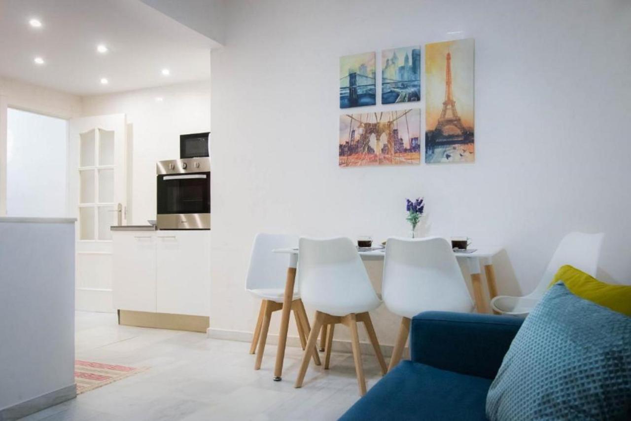 Holidays2Malaga Eduardo Ocon Ground Floor Renovated Apartment In The City Center Exteriér fotografie